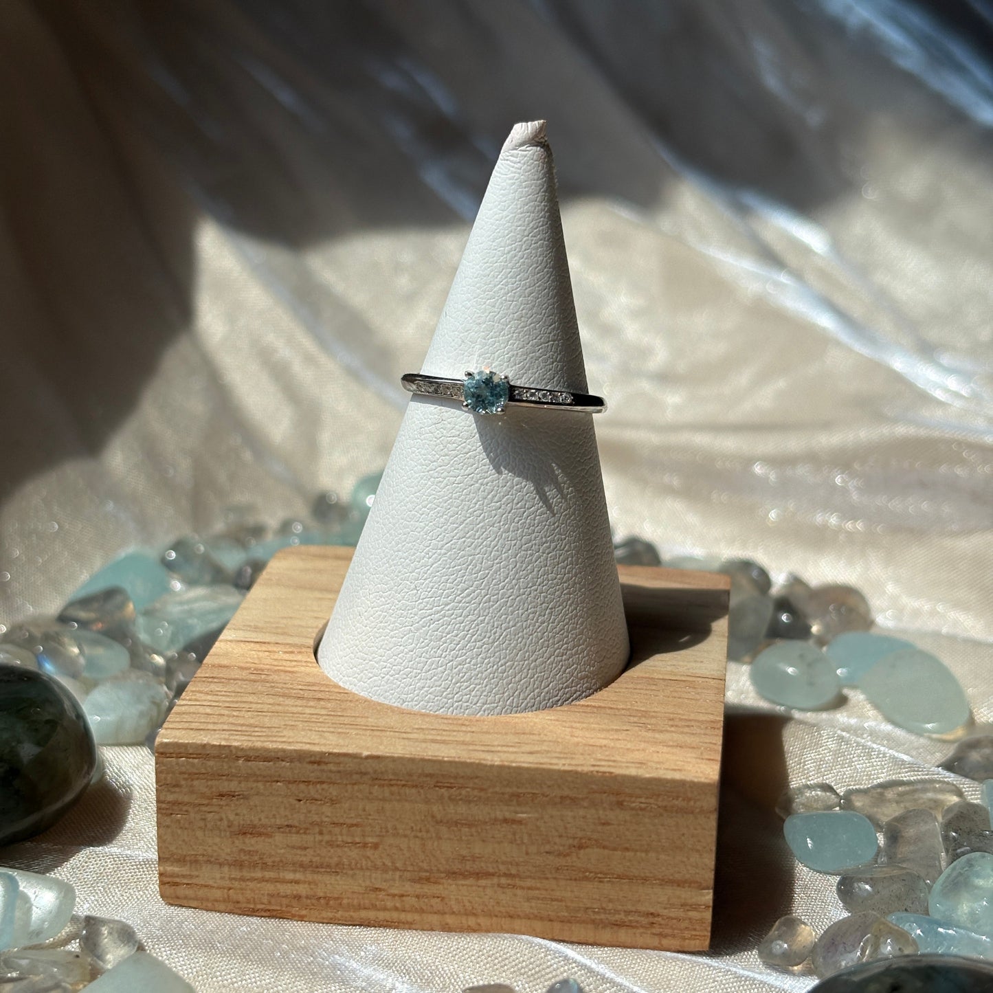 Anello con Topazio 925