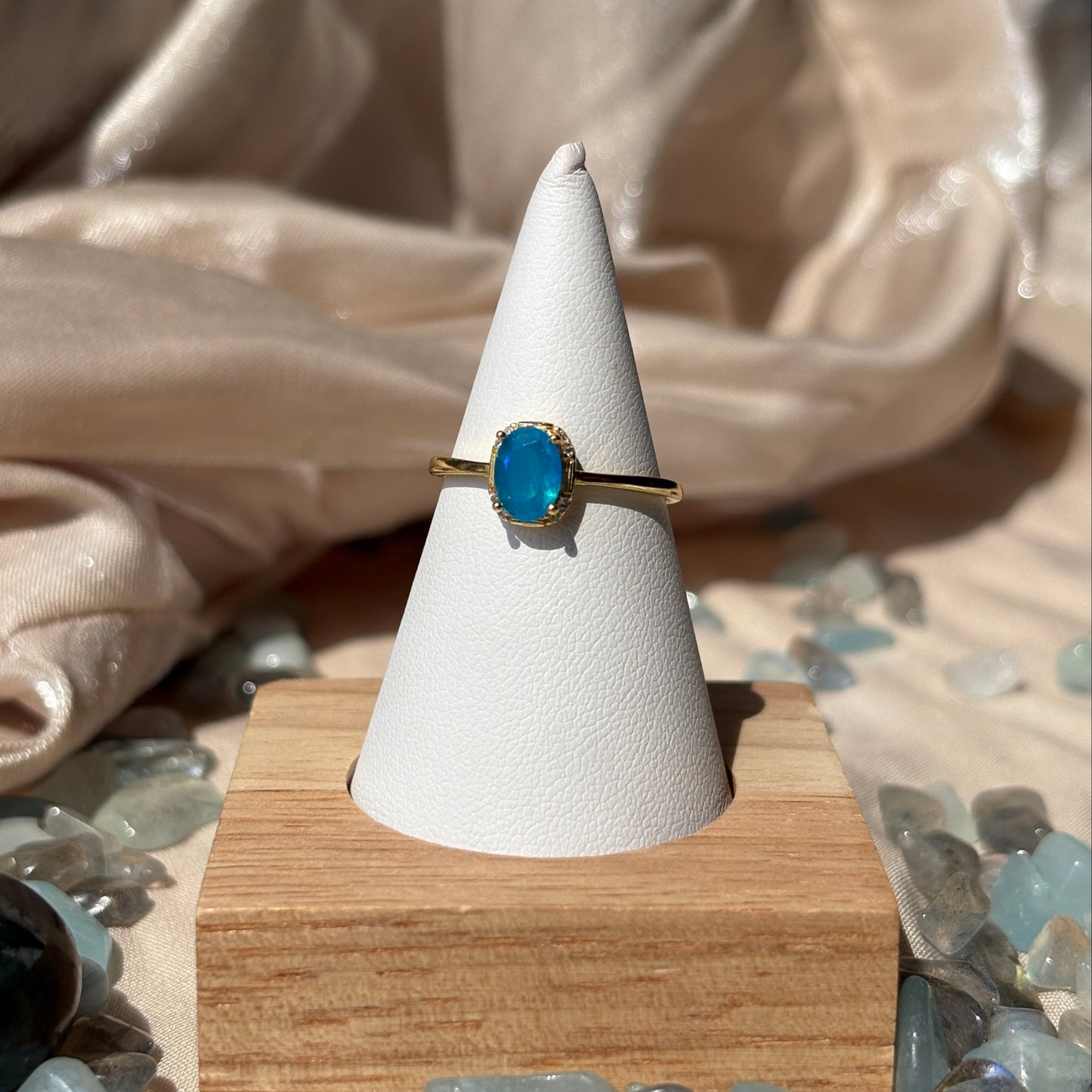 Anello con Opale blu 925