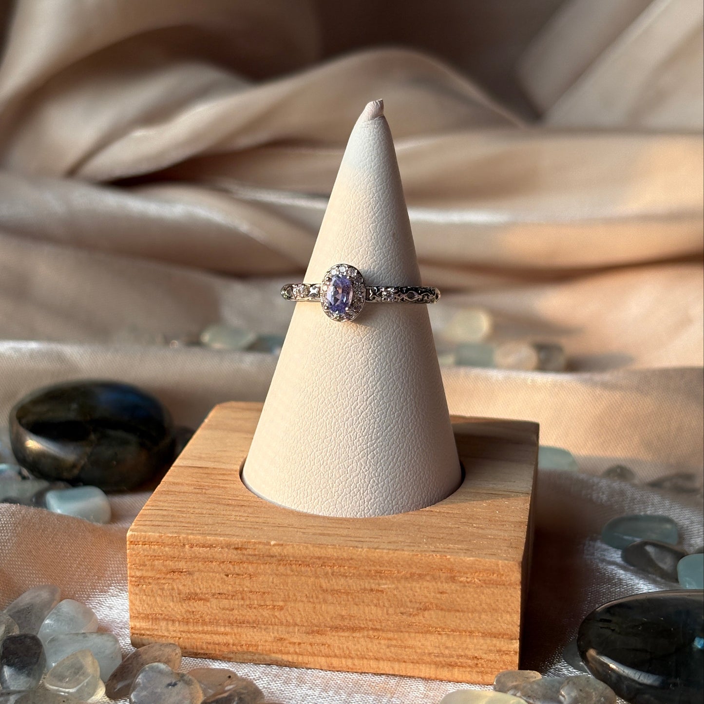 Anello con Tanzanite