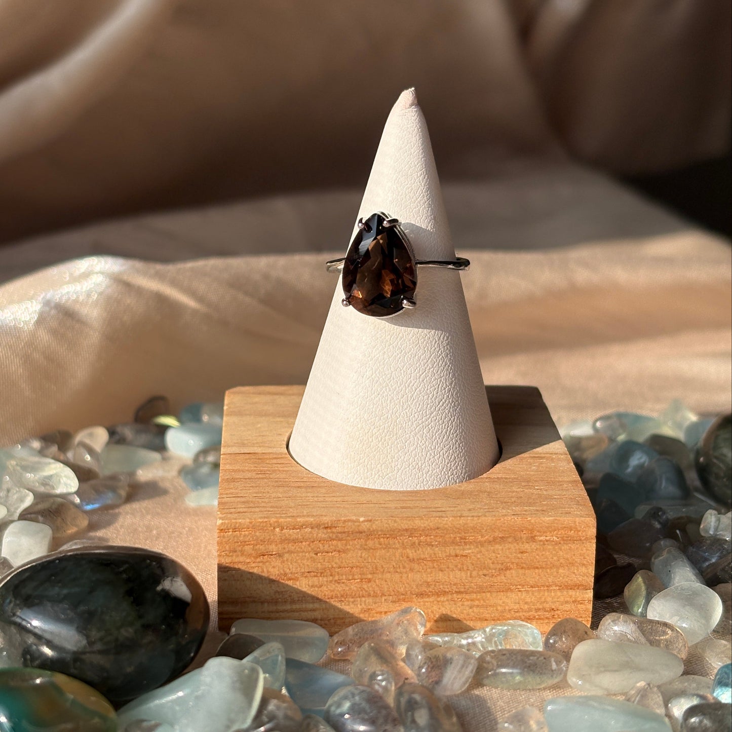 Anello con Quarzo Fumè