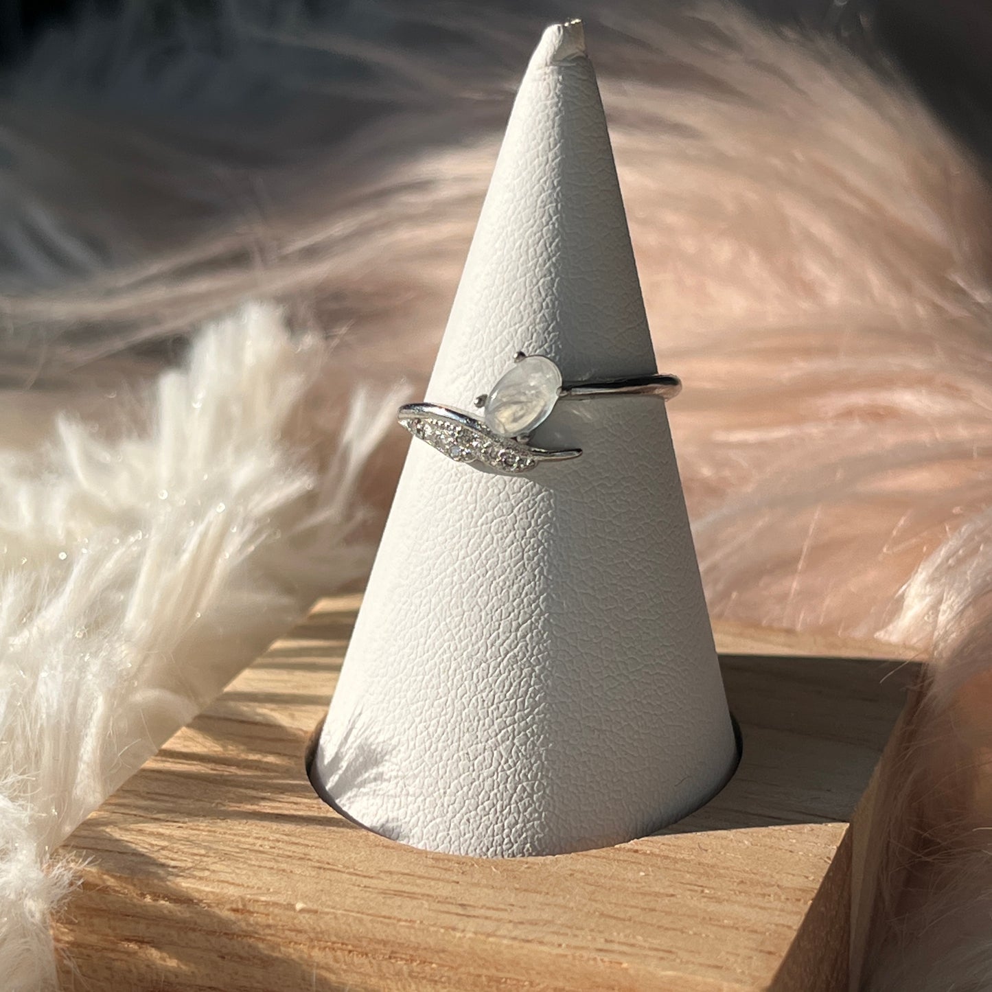 Anello con Pietra di Luna 925