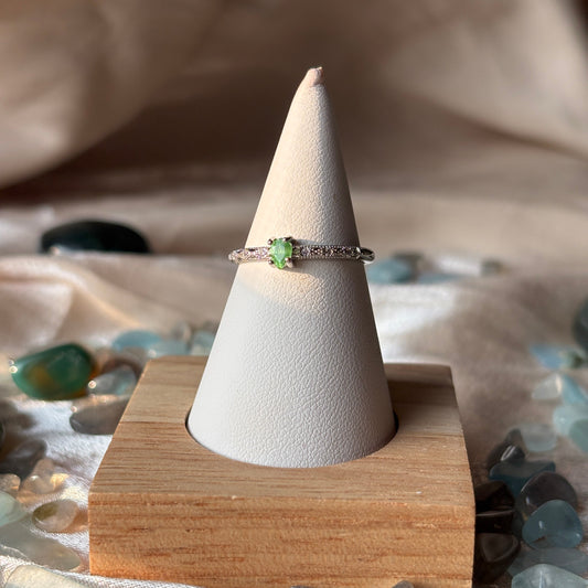 Anello con Tsavorite