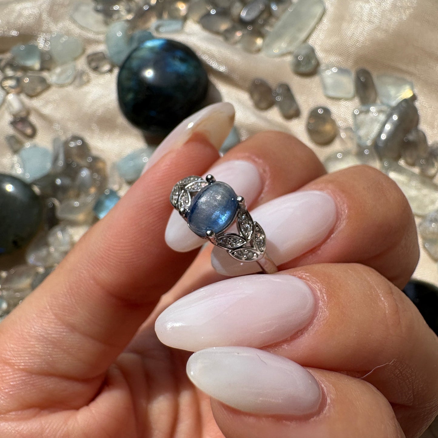 Anello con Cianite 925