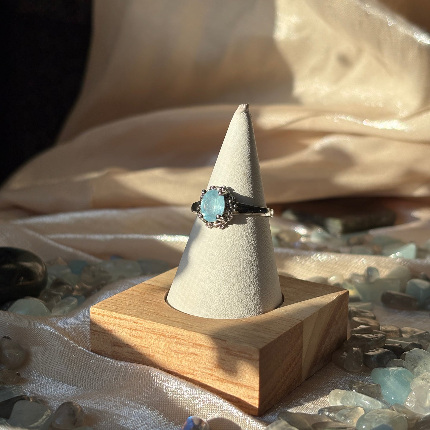 Anello con Acquamarina