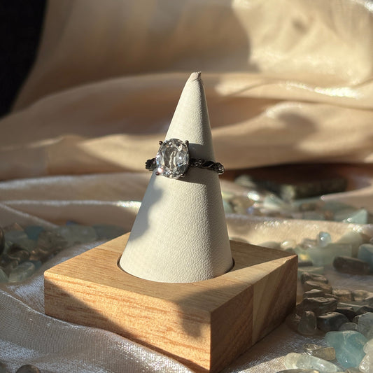 Anello con Quarzo Ialino