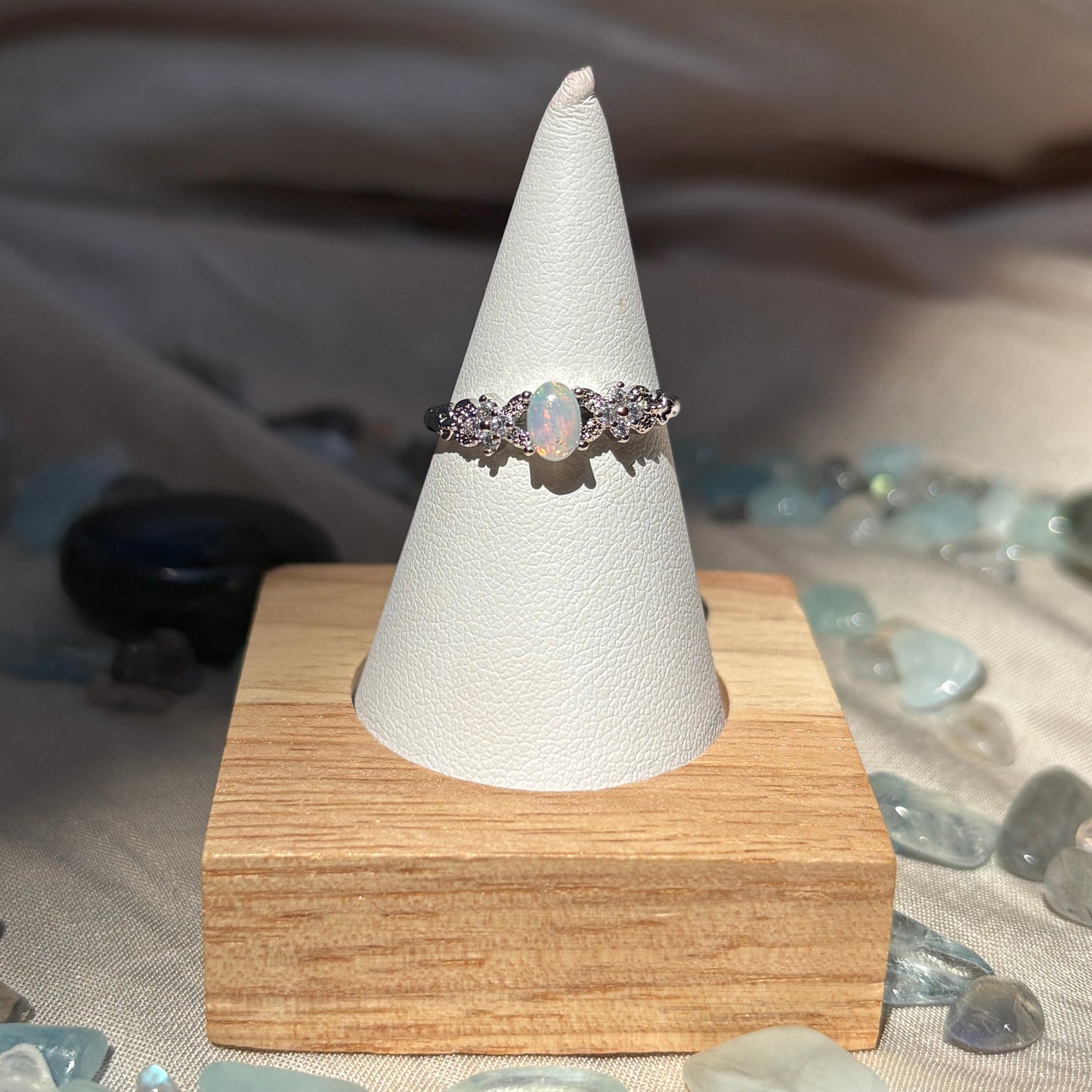 Anello con Opale