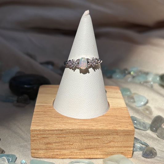Anello con Opale